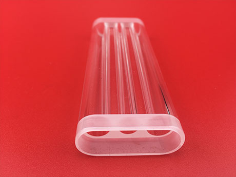 激光腔两端开槽